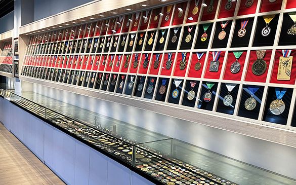 40 Years Experience OEM Factory Of Custom Metal Crafts, Promotional Gifts, Embroidered/Printed Patches, Lanyards and Pet Products.
