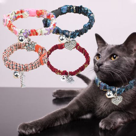 Cat Collar Manufacturer.