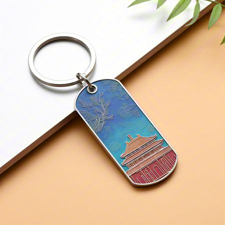 Móc khóa kim loại in UV 3D thiết kế tùy chỉnh.