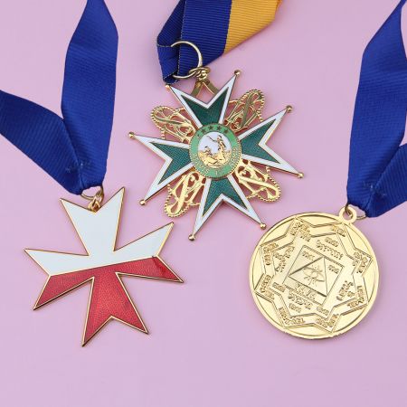 Medallionem Catholicum Customizatum.