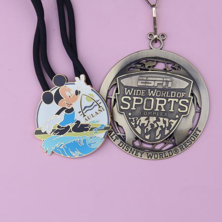Medaliae Commemorativae Custom Disney.