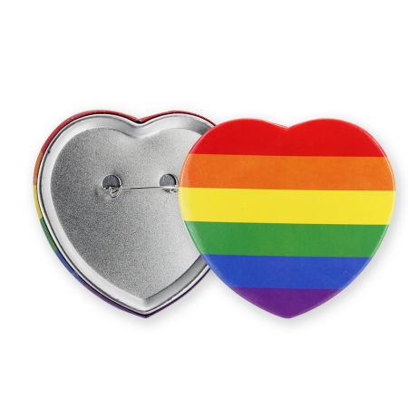 Spille promozionali a forma di cuore.