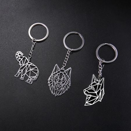 Móc khóa bằng thép không gỉ hình động vật.