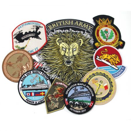 Parche de bordado militar personalizado. - Parche de bordado militar personalizado duradero.