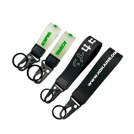 Chaveiros de pulso de PVC de borracha personalizáveis em 3D.