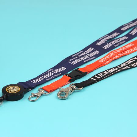 Lanyard tissé personnalisé en couleur pleine avec une seule couche.