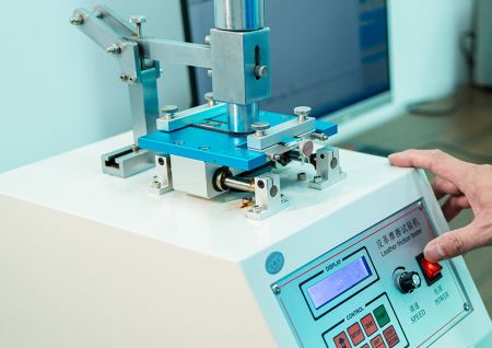Color Rubbing Fastness Tester