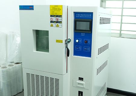 Constant Temperature and Humidity Chamber