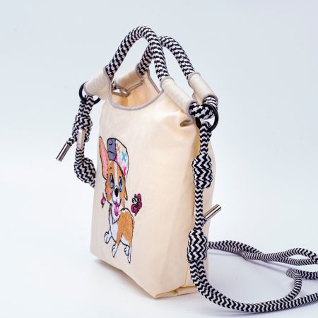 Low MOQ Nylon Crossbody Bags.
