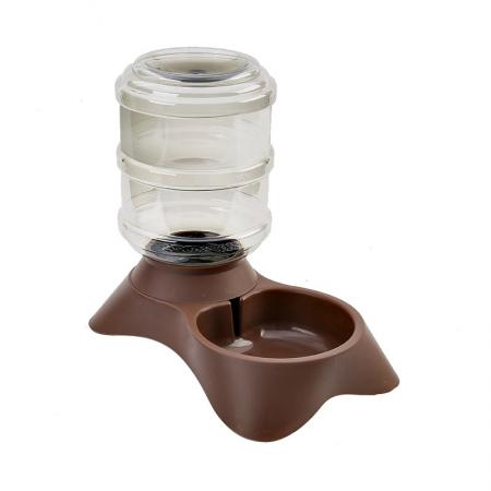 Large Capacity Dog Water Dispenser.