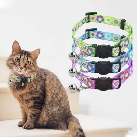 Collier pour chat avec sangle réfléchissante.